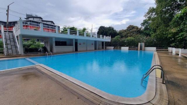 Yensabai Condotel 250 Metres To Walking Street Pattaya ภายนอก รูปภาพ