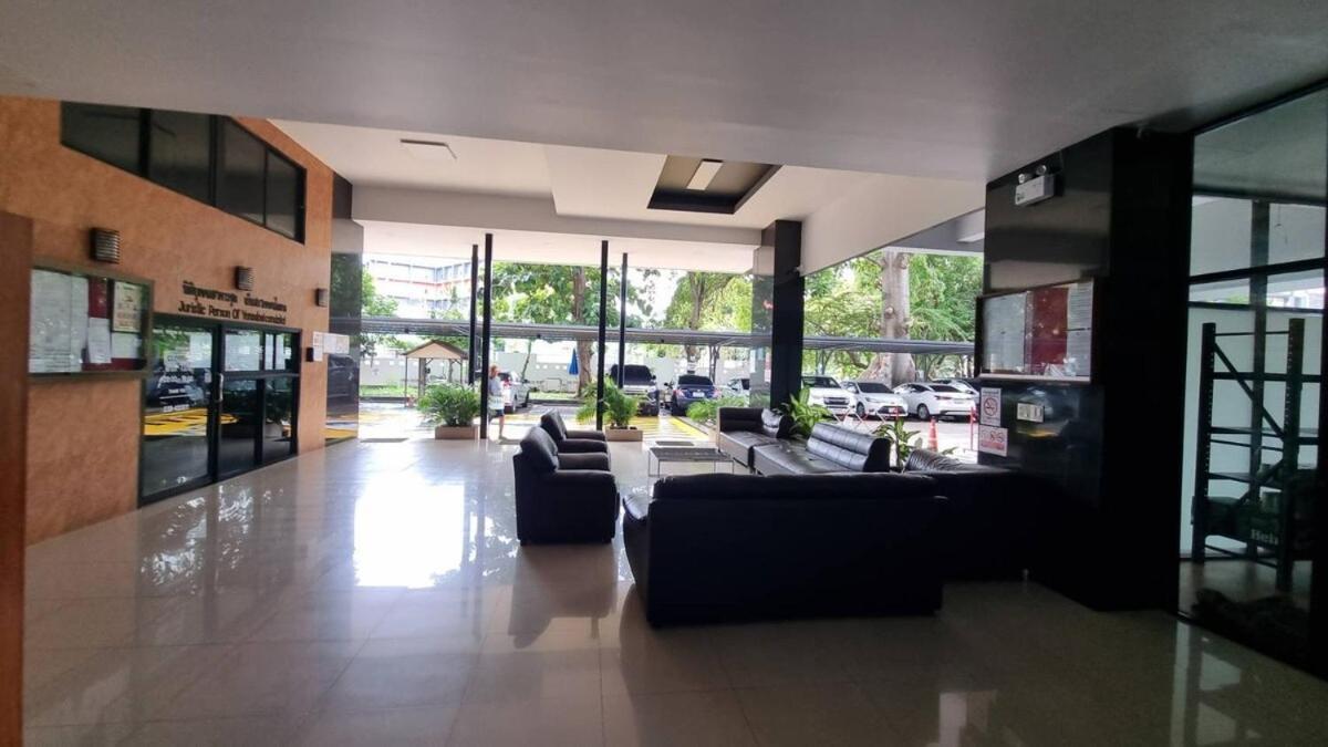 Yensabai Condotel 250 Metres To Walking Street Pattaya ภายนอก รูปภาพ